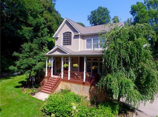 323 Front St, Nyack, NY 10960