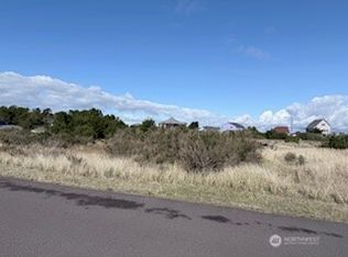 436 Portal Loop S, Ocean Shores, WA