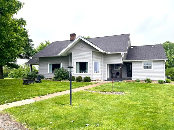 126 Crawford Ln, Frankfort, OH 45628