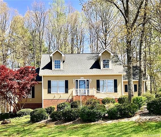 1st image of 1004 Plantation Dr