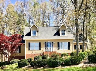 1004 Plantation Dr, Lenoir, NC 28645
