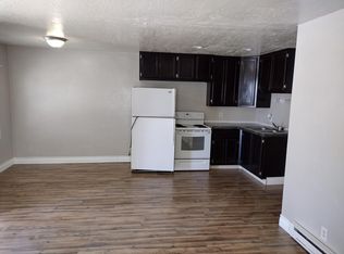 1021 W 14th Ln APT B, Portales, NM 88130