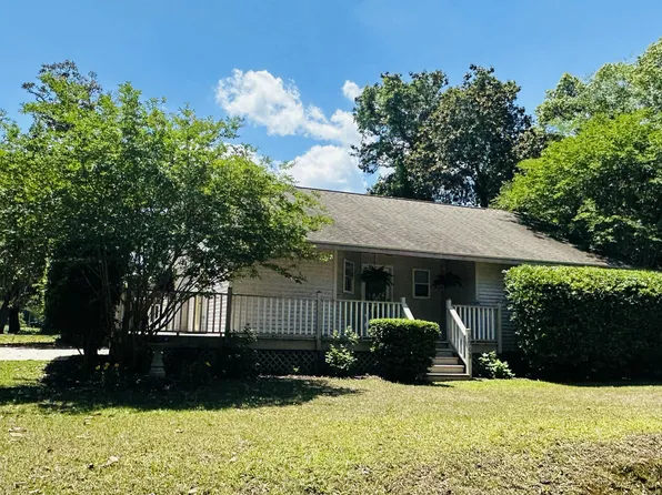 2041 Woodland Shores Rd, Charleston, SC 29412