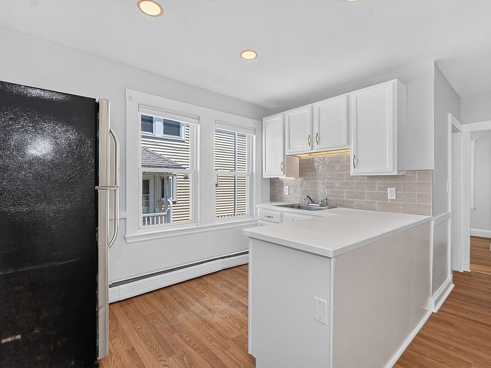 1st image of 43 Mill St #43B