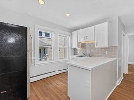 43 Mill St, Quincy, MA