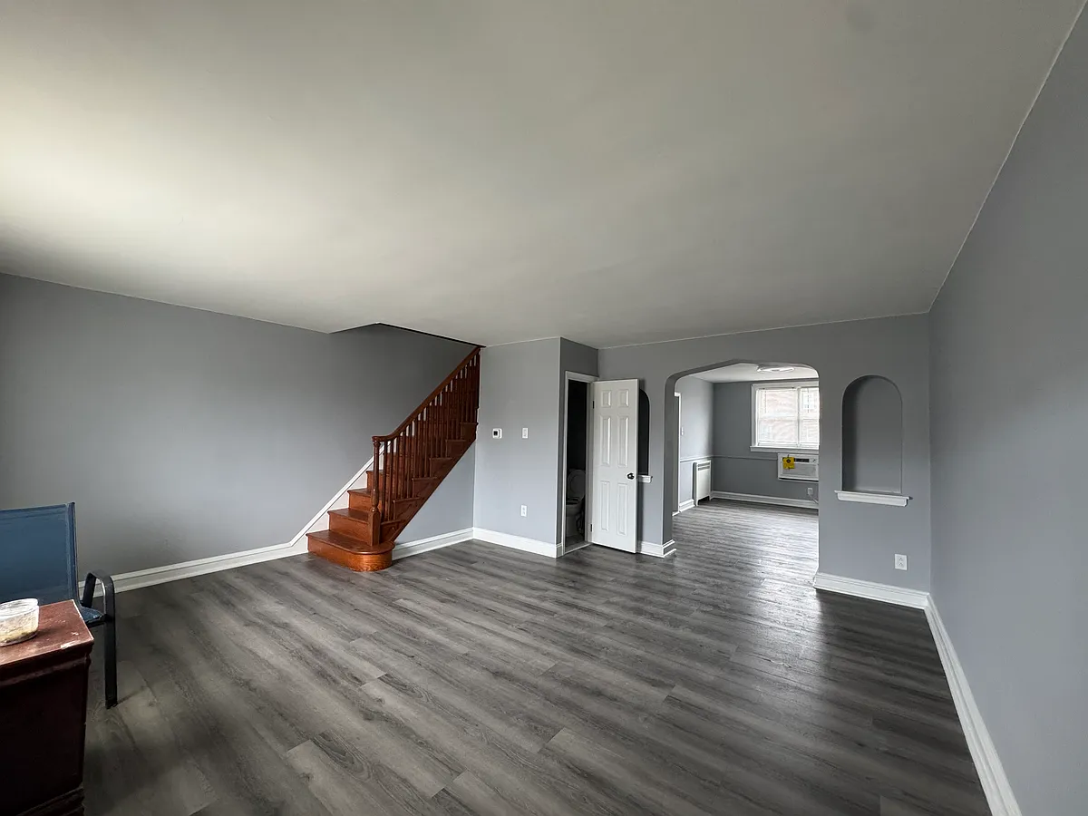 Photo 1 of 16 - 3004 Longshore Ave - Philadelphia, PA Primary Photo - 3004 Longshore Ave