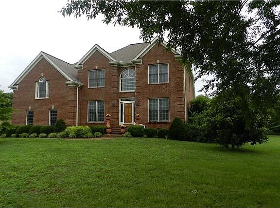 3rd image of 400 Downy Meade Ct