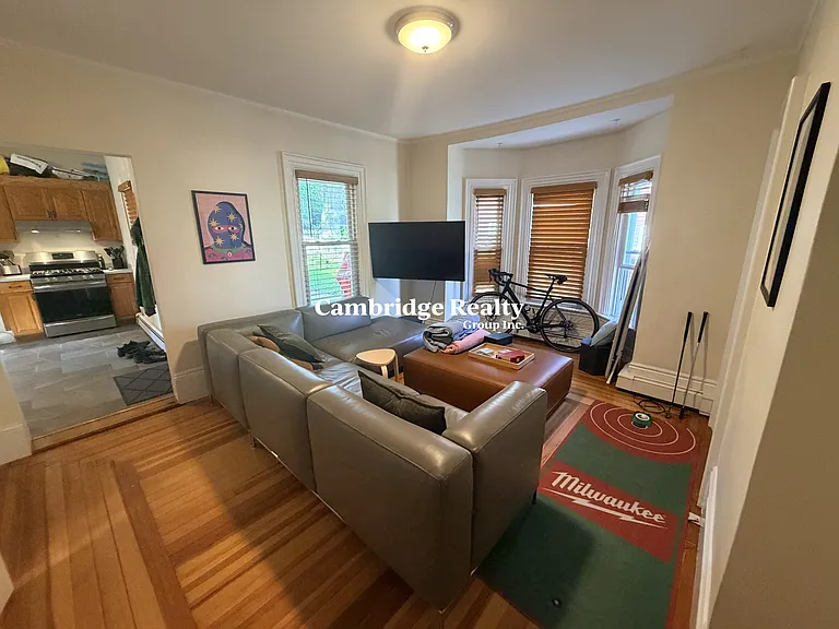 19 Berkeley St #1 — Photo 6