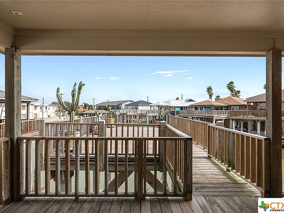 5th image of 120 W Harbor Dr