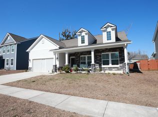 6013 Coral Berry Rd, Hanahan, SC 29410