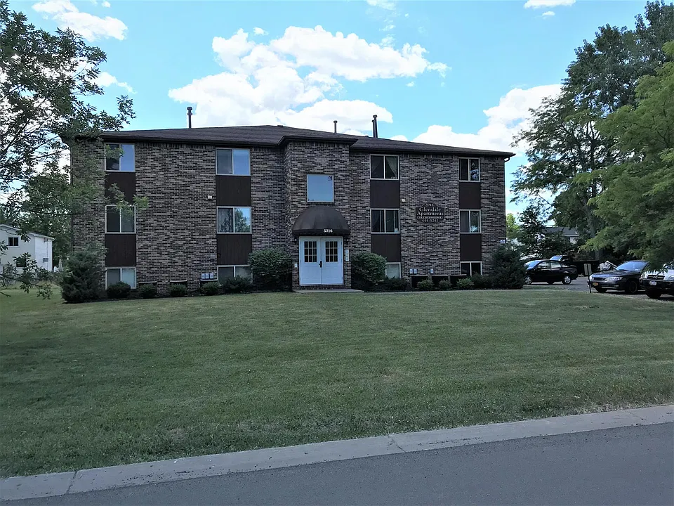 5733 Glendale Dr #9