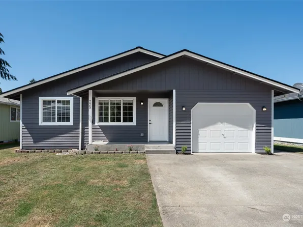 225 SE 2nd Street, South Prairie, WA 98385