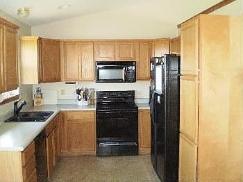 2nd image of 703 Eldred Ct