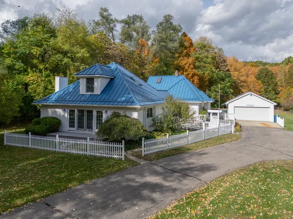 55622 Red Arrow Hwy, Lawrence, MI 49064