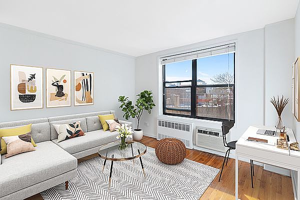 1st image of 165 Christopher St APT 5CC