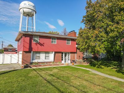 375 S Saint Louis Ave, Saint Anne, IL, 60964