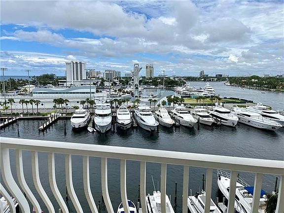 5th image of 1 Las Olas Cir APT 712