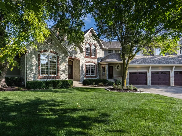 8920 William Penn Cir, Indianapolis, IN 46256