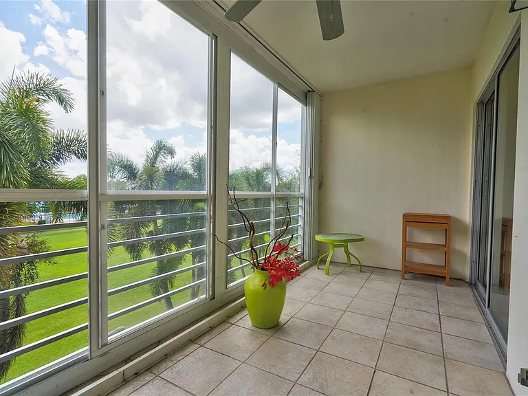 3102 Portofino Point #K3 — Photo 17