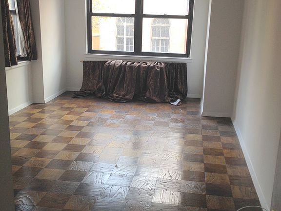 2nd image of 240 E 82nd St APT 4K