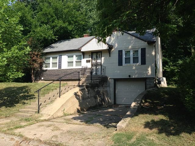 1st image of 6628 Flora Cir