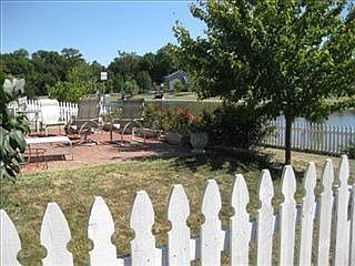 4th image of 2578 Renwick Way