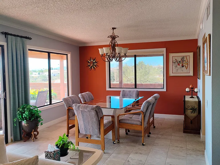 897 W Desert Hills Dr — Photo 7