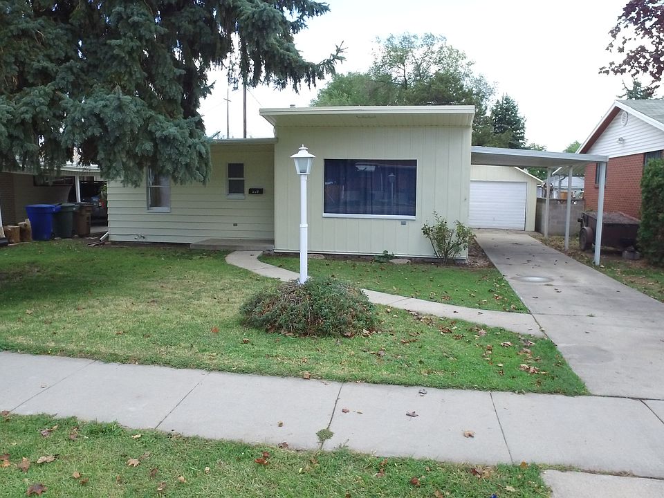 1st image of 139 S Pueblo St