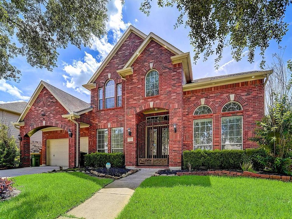 1st image of 2518 Rose Bay Drive