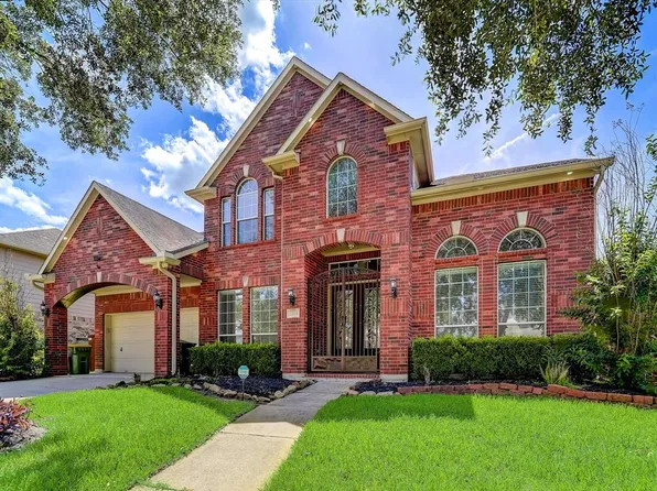 2518 Rose Bay Drive, Pearland, TX 77584