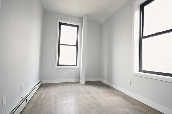 Rented by Rental Solutions Inc | media 10