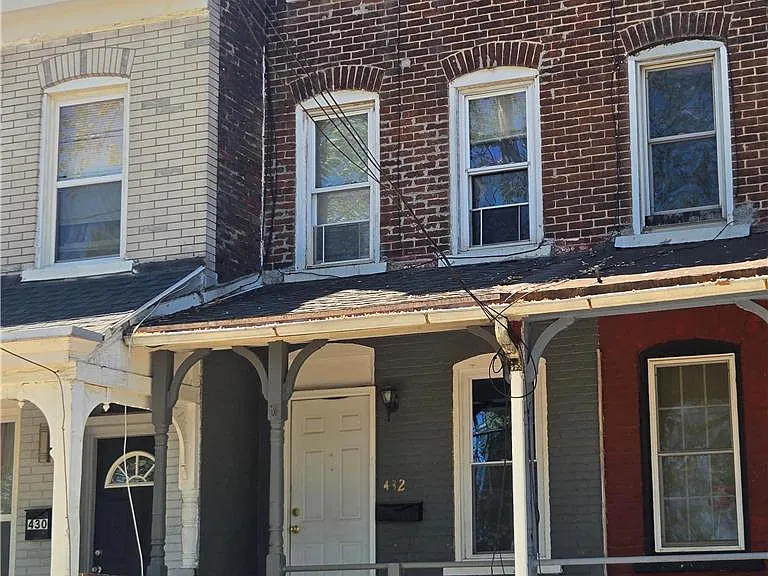 432 N Law St — Photo 1