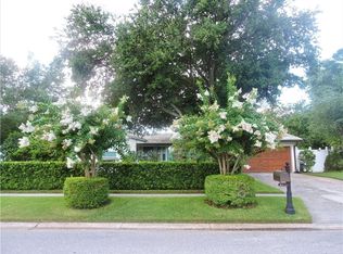 2622 Oakbrook Dr, Largo, FL 33770