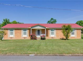 1201 Carroll St, Pulaski, TN 38478