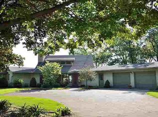 3660 Gordon Rd, Elkhart, IN 46516