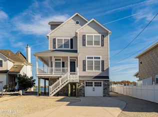 7 Travelers Way, Bayville, NJ 08721