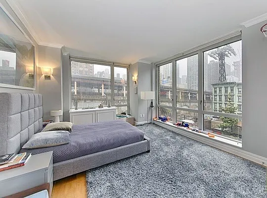 Rented by Compass | media 6