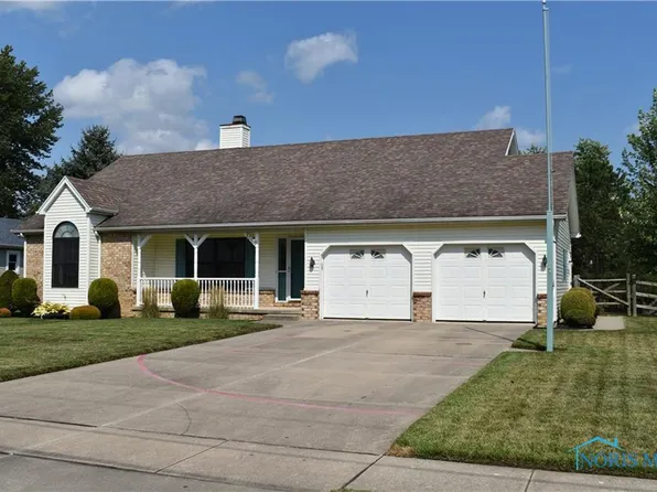 825 Waterville Monclova Rd, Waterville, OH 43566