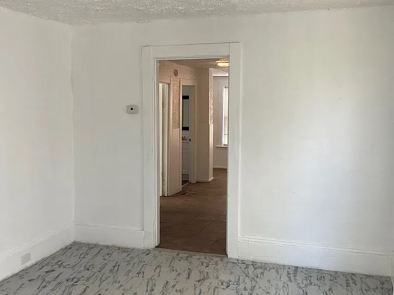 5700 Luther Ave — Photo 5