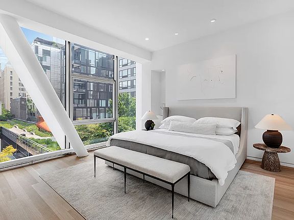 5th image of 515 W 23rd St APT 5