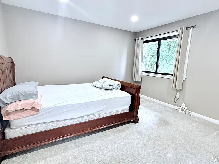 507 Mill Pond Dr #507 — Photo 8