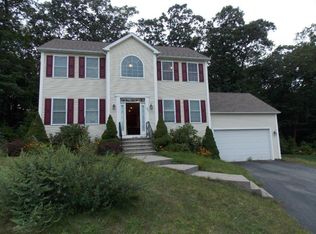 254 Gauthier Dr, Woonsocket, RI 02895
