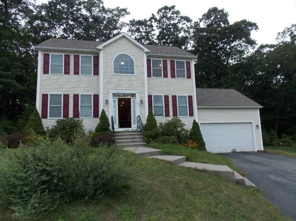 254 Gauthier Dr, Woonsocket, RI 02895