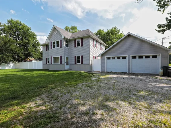 14124 State Street NW, Palmyra, IN 47164