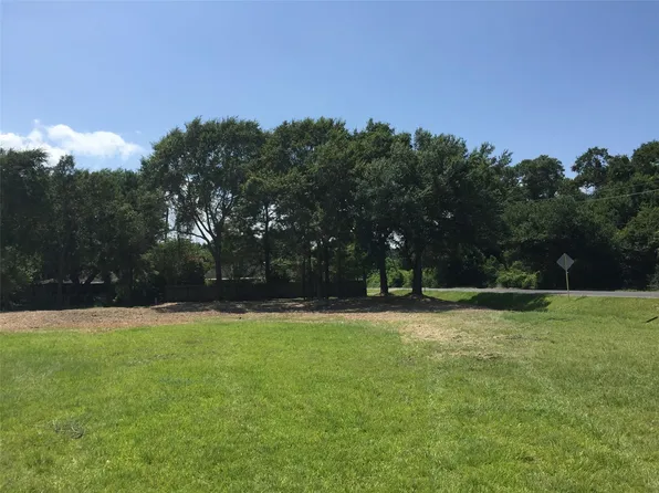 Red Bluff Rd, Seabrook, TX 77586