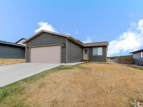 5240 Coal Bank Dr, Rapid City, SD 57701
