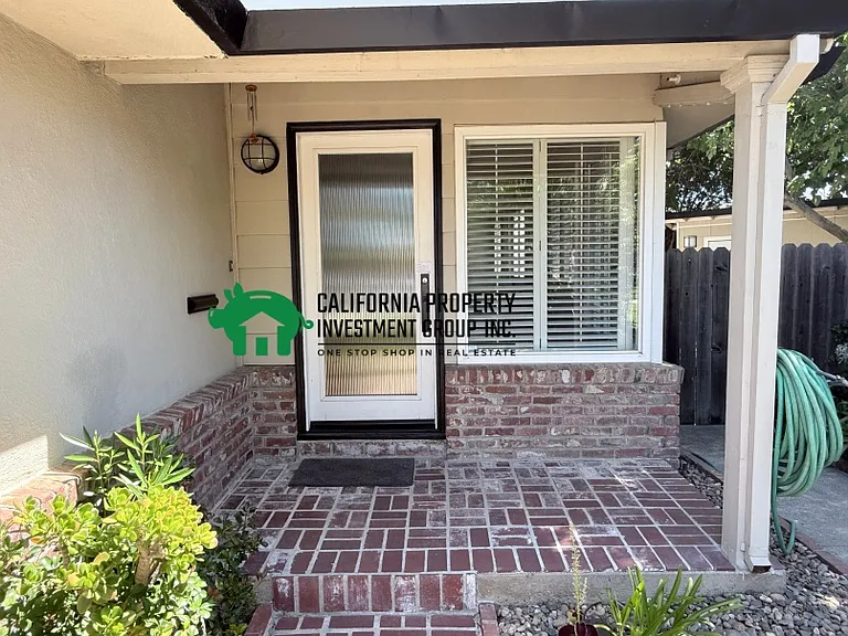 4157 Lucas Ct #4157 — Photo 4