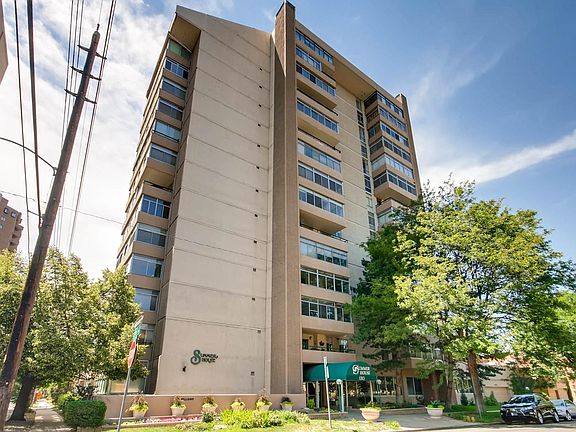 2nd image of 1313 N Williams St APT 1204