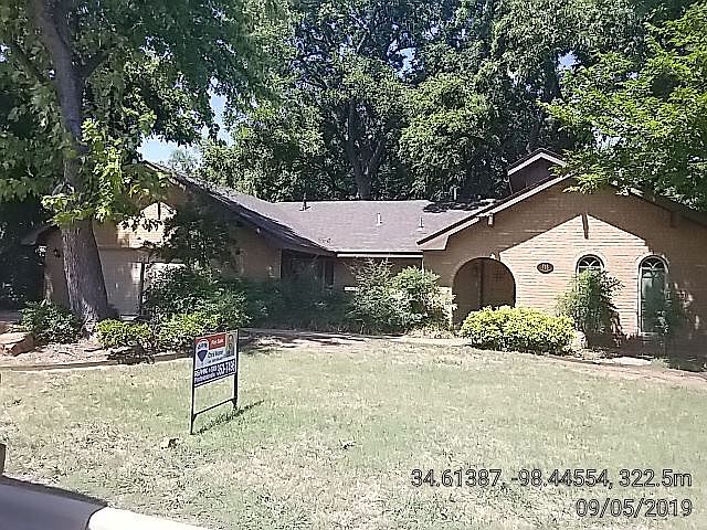 1st image of 718 NW Heinzwood Cir