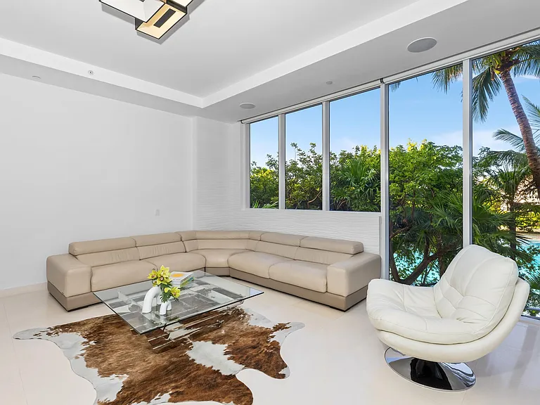 1000 S Ocean Blvd #110 — Photo 5
